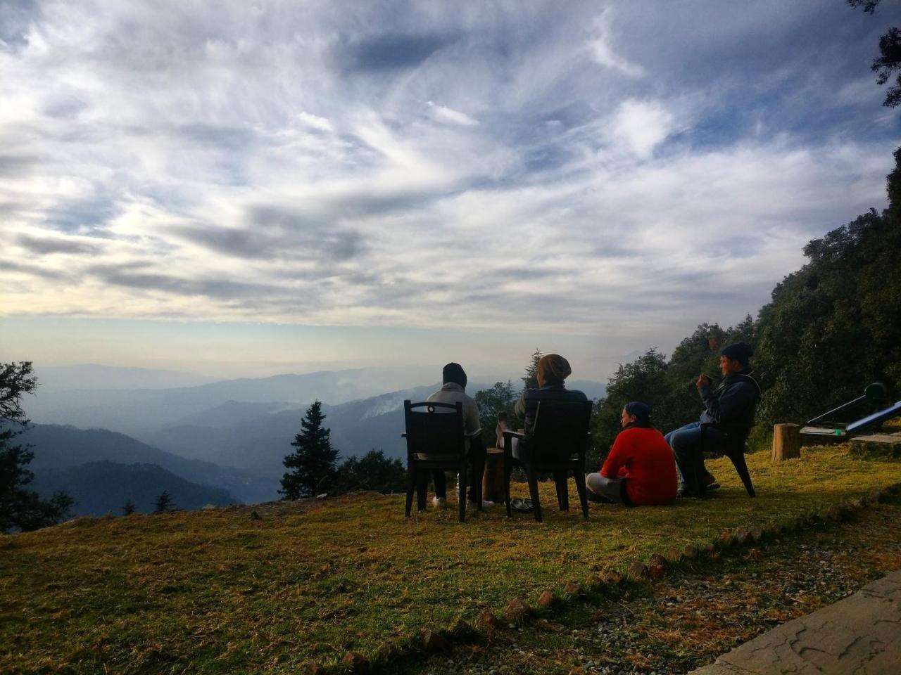 Simba Cafe & Lodge Binsar Εξωτερικό φωτογραφία