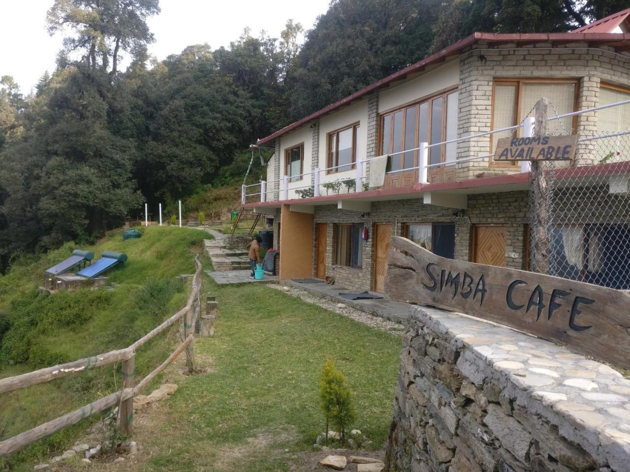 Simba Cafe & Lodge Binsar Εξωτερικό φωτογραφία
