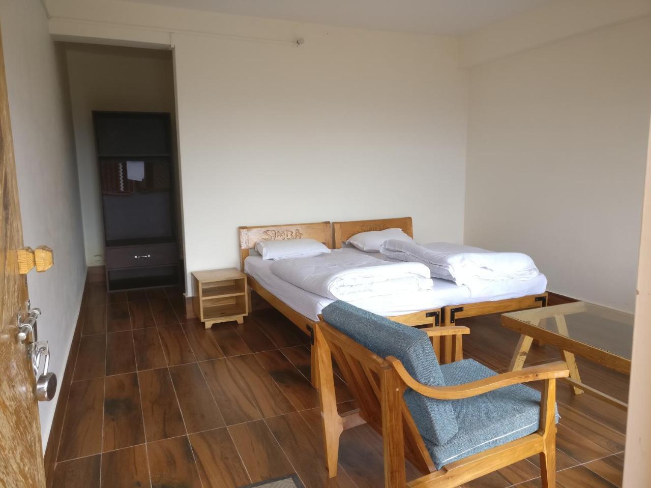 Simba Cafe & Lodge Binsar Εξωτερικό φωτογραφία